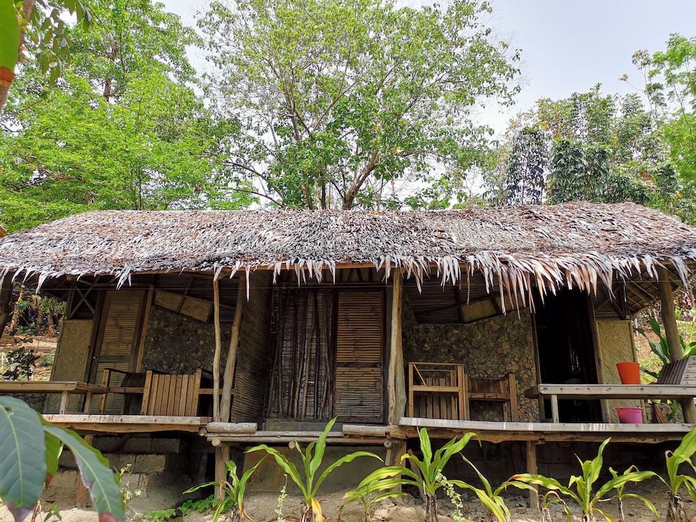 Tapik Beach Park Guest House El Nido Exterior photo