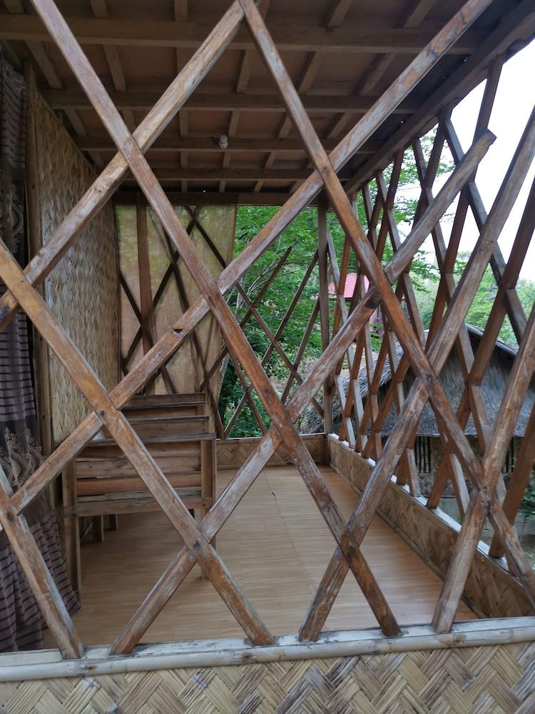 Tapik Beach Park Guest House El Nido Exterior photo