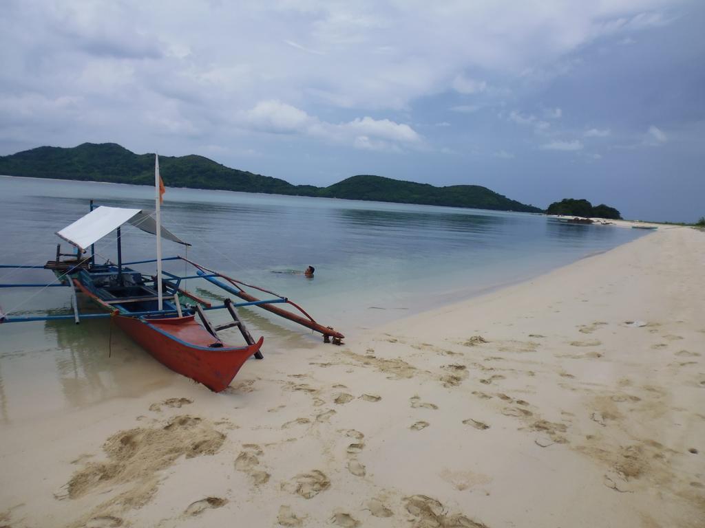 Tapik Beach Park Guest House El Nido Exterior photo