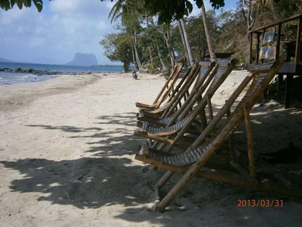 Tapik Beach Park Guest House El Nido Exterior photo