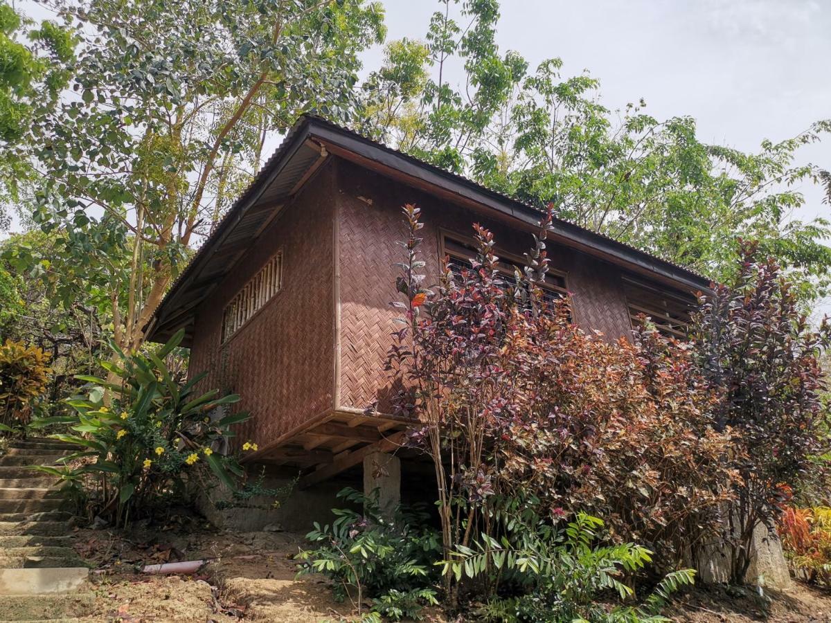 Tapik Beach Park Guest House El Nido Exterior photo