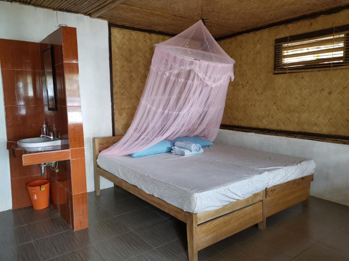 Tapik Beach Park Guest House El Nido Exterior photo